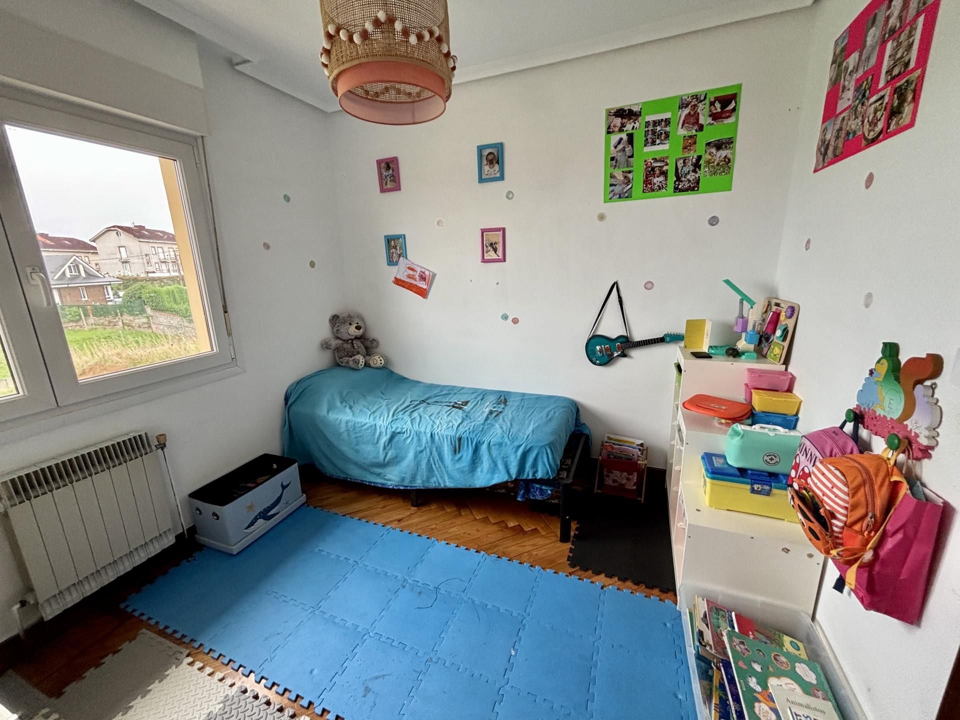 Bedroom of House or chalet for sale in Camargo  with Heating, Private garden and Parquet flooring
