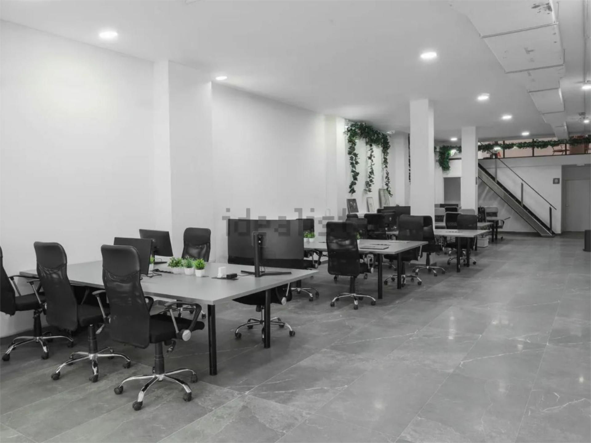 Office to rent in  Valencia Capital