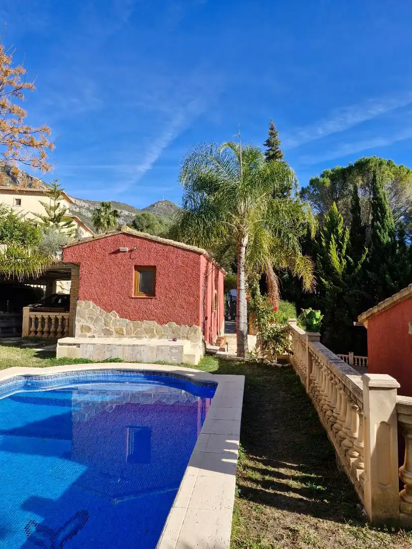 Casa o xalet en venda a Carrer del Picaio, 7, Barx Jardí de Casa o xalet en venda en Barx amb Aire condicionat, Calefacció i Jardí privat