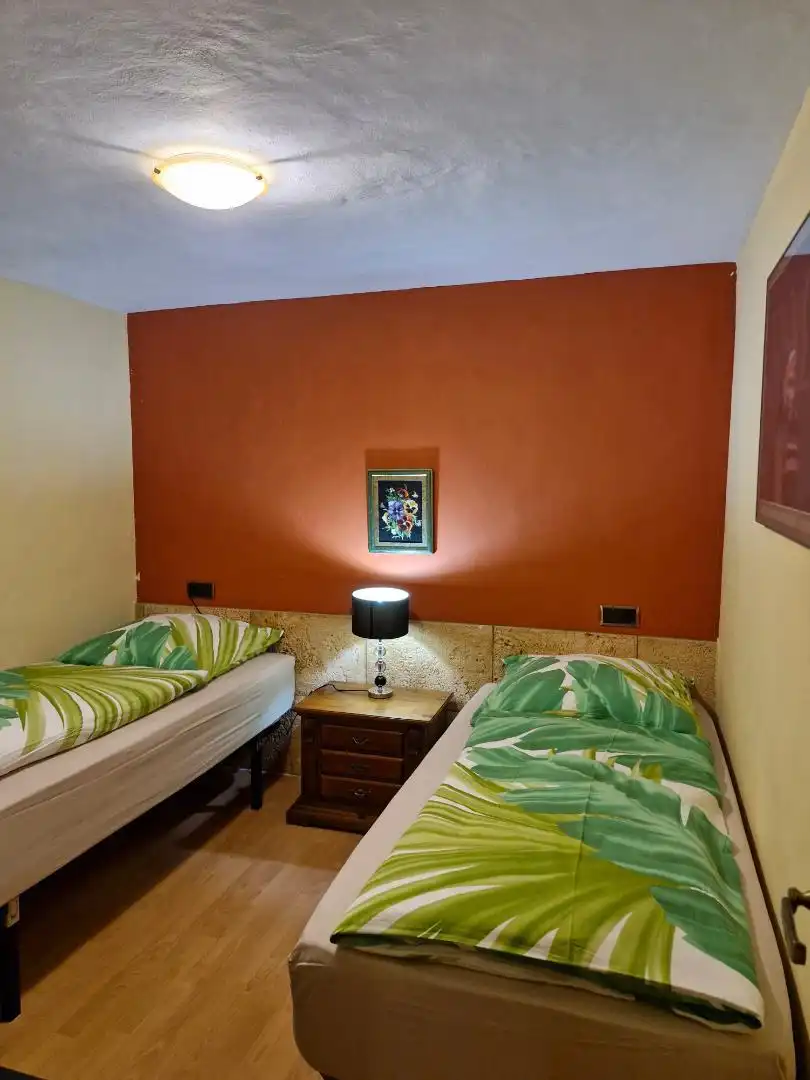 Casa o xalet en venda a Carrer del Picaio, 7, Barx Dormitori de Casa o xalet en venda en Barx amb Aire condicionat, Calefacció i Jardí privat