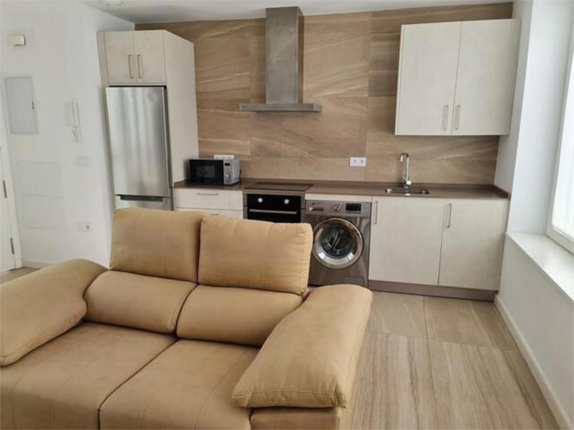 Kitchen of Flat to rent in  Cádiz Capital  with Heating and Furnished
