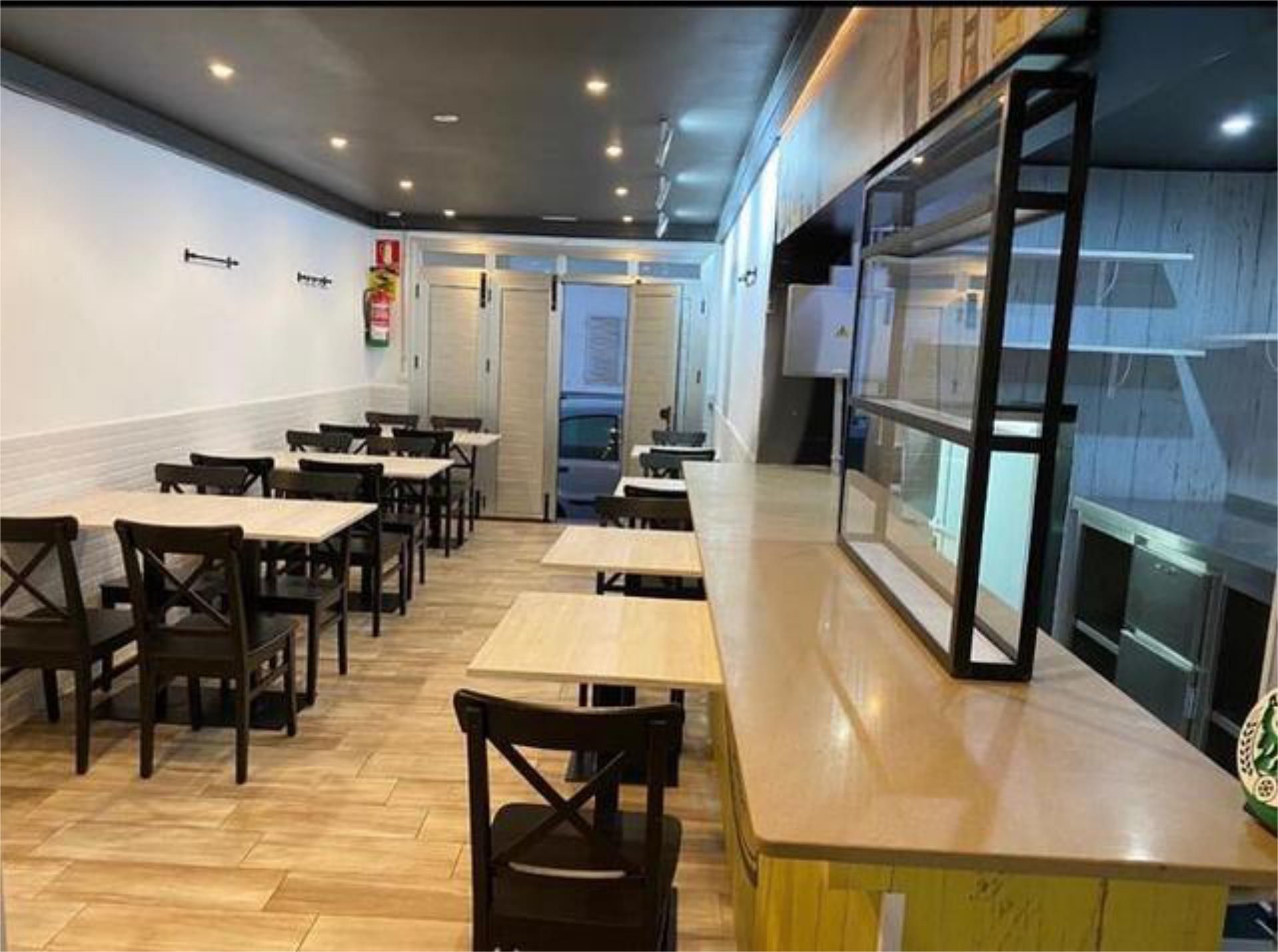 Premises to rent in Burrero