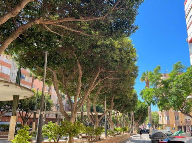 Piso en Venta en Calle Granada, 154 en Barrio Alto - San Félix