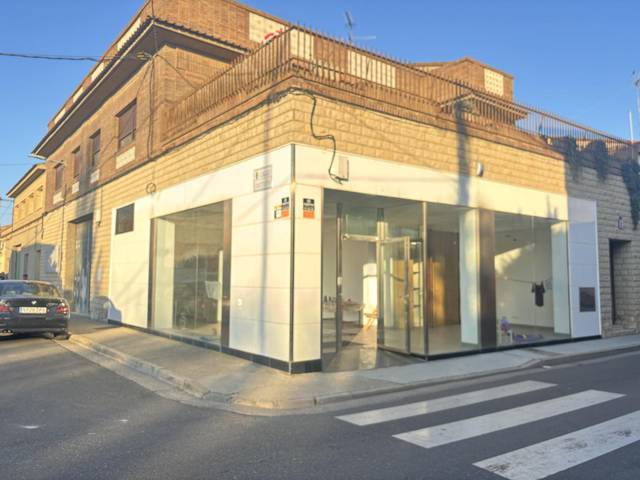 Local comercial en Alquiler en Calle Portalada, 6 en Pastriz