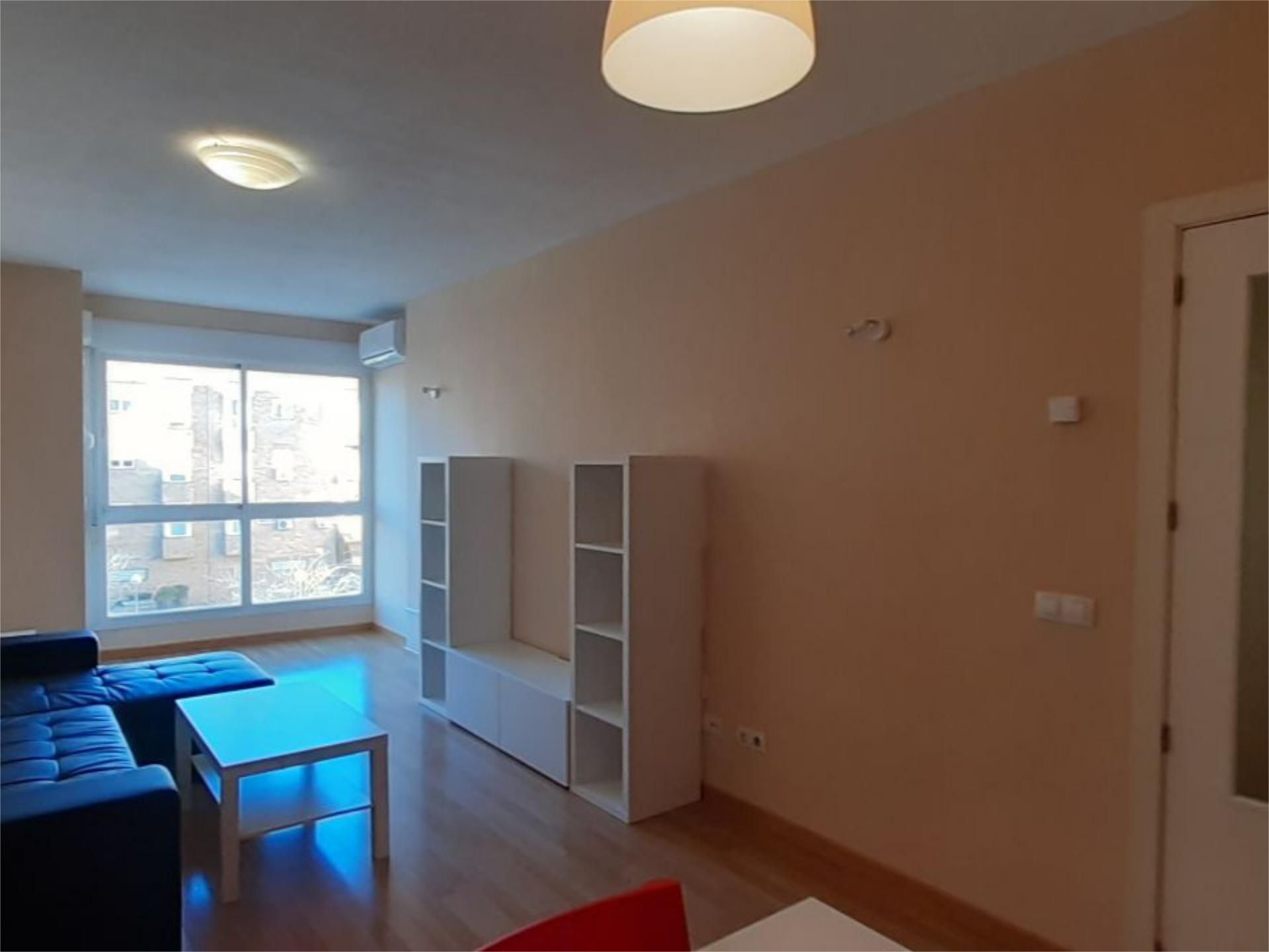 Habitación de Piso de alquiler en Torrejón de Ardoz con Aire acondicionado y Piscina