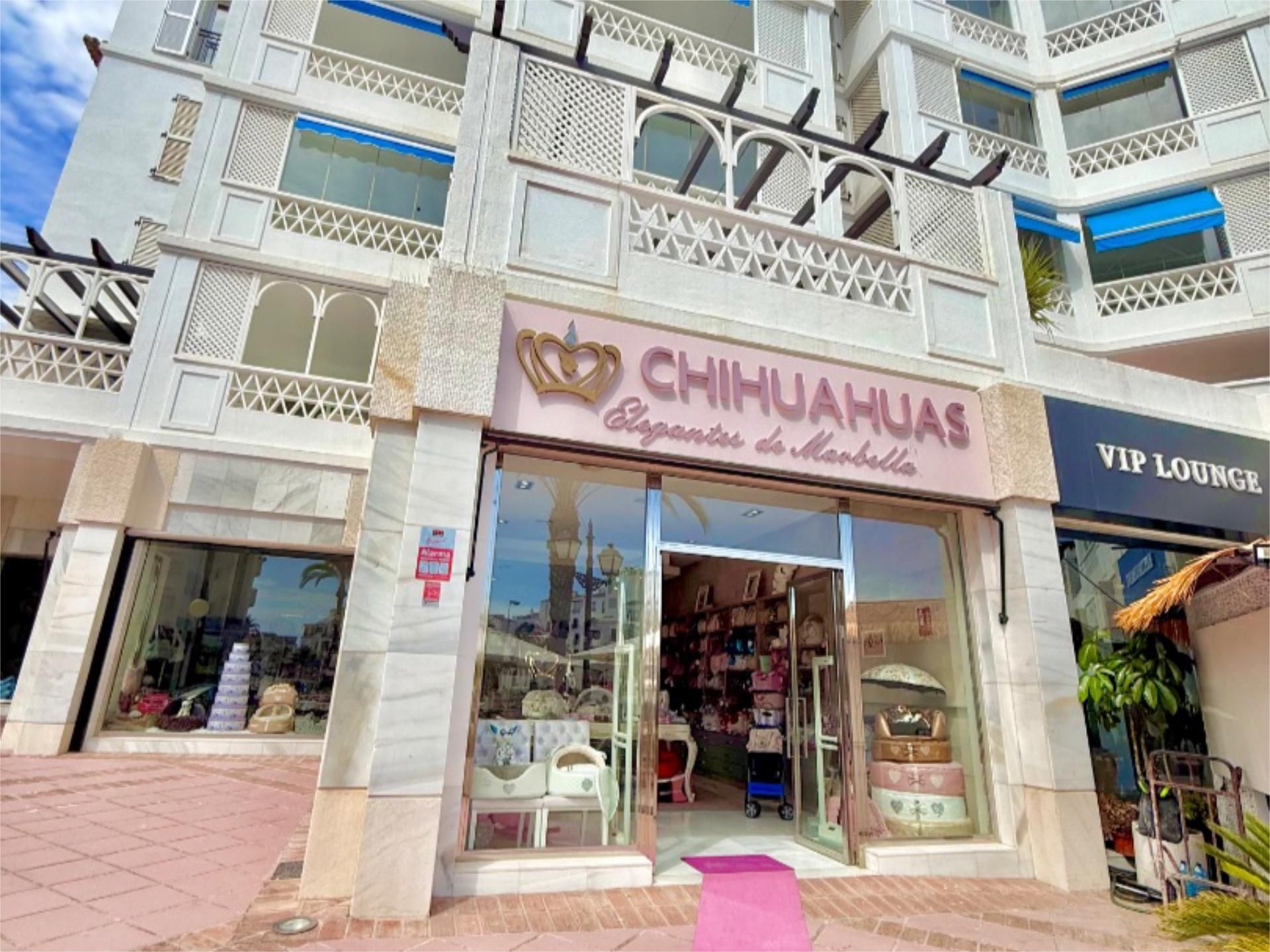 Premises to transfer in Avenida Playas del Duque, Puerto Banús Premises to transfer in Marbella with Air Conditioner, Heating and Furnished