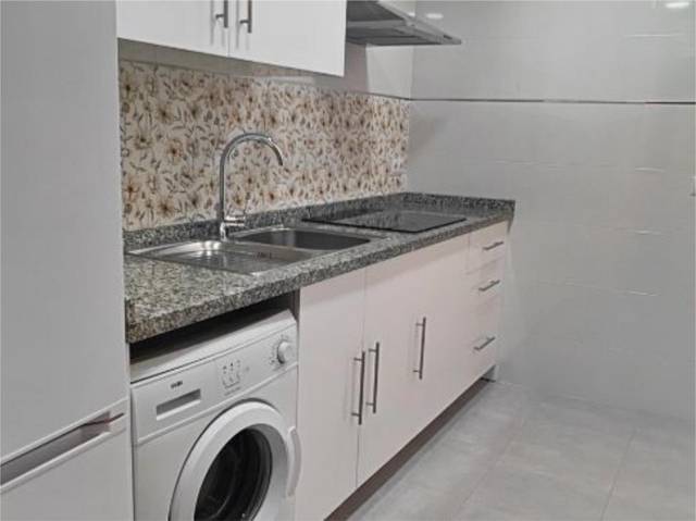 Piso en Venta en Avenida Doctor Gálvez Ginachero, 15 en La Trinidad