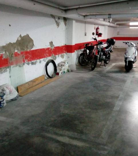 Garatge en venda a Calle Don Claudio, 4, Centro - Calzada - Cabo Noval, Sanlúcar de Barrameda - imatge 2 Foto 2 de Garatge en venda a Calle Don Claudio, 4, Centro - Calzada - Cabo Noval, Sanlúcar de Barrameda