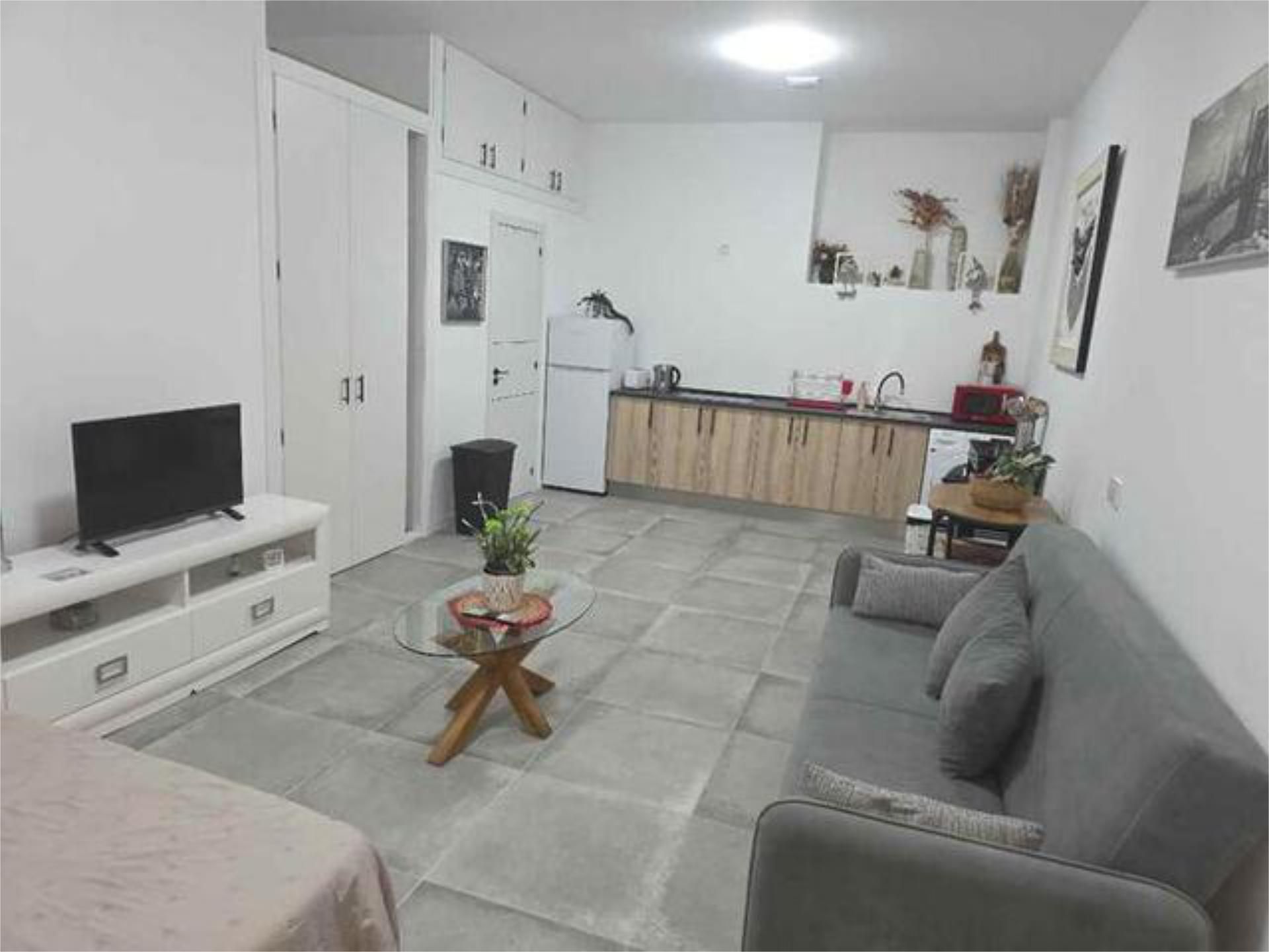 Kitchen of Premises to rent in Fuengirola  with Air Conditioner