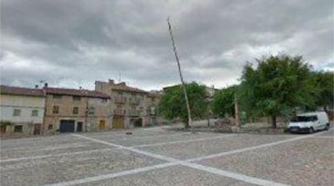 Foto 2 de Casa adosada en venta en Plaza Generalísimo, 23, Sigüenza, Guadalajara