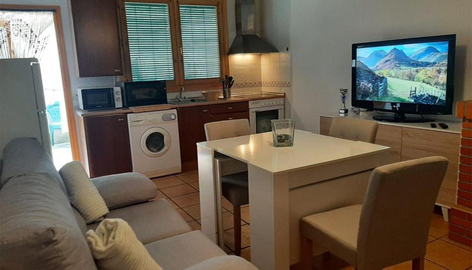 Photo 1 of Flat to rent in Calle Nuestra Señora del Pilar, 3, Azuara, Zaragoza