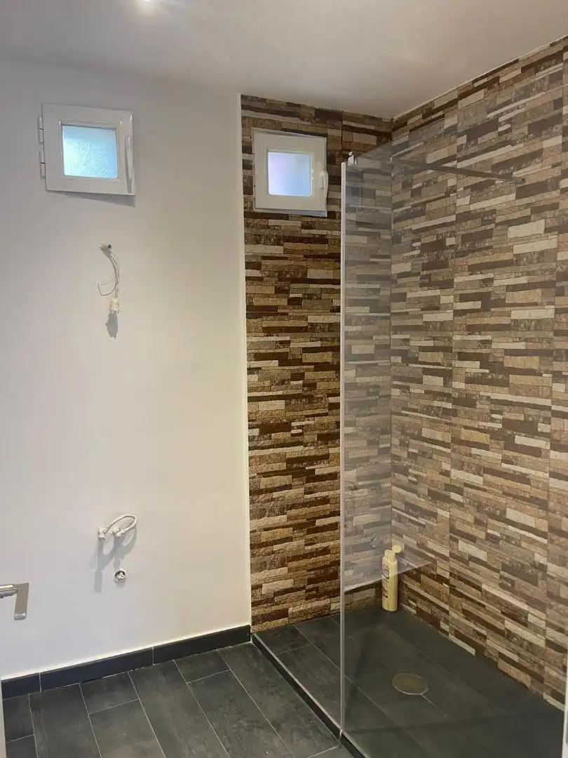Baño de Casa adosada en venta en Arenas de San Pedro con Aire acondicionado, Calefacción y Terraza