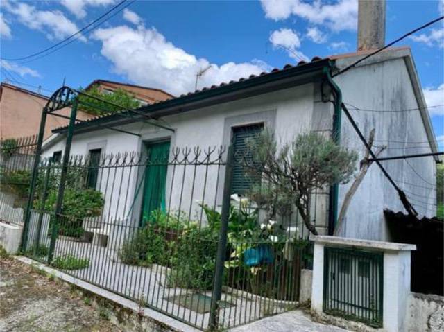 Casa-chalet en Venta en Lobios