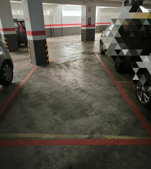 Photo 2 of Garage to rent in Méxiko Kalea, 12, Txagorritxu, Araba - Álava