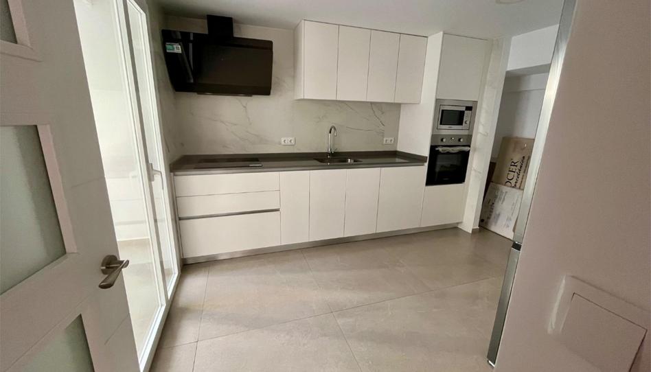 Photo 1 of Flat for sale in Avenida Antonio Hurtado, 36, Centro, Cáceres