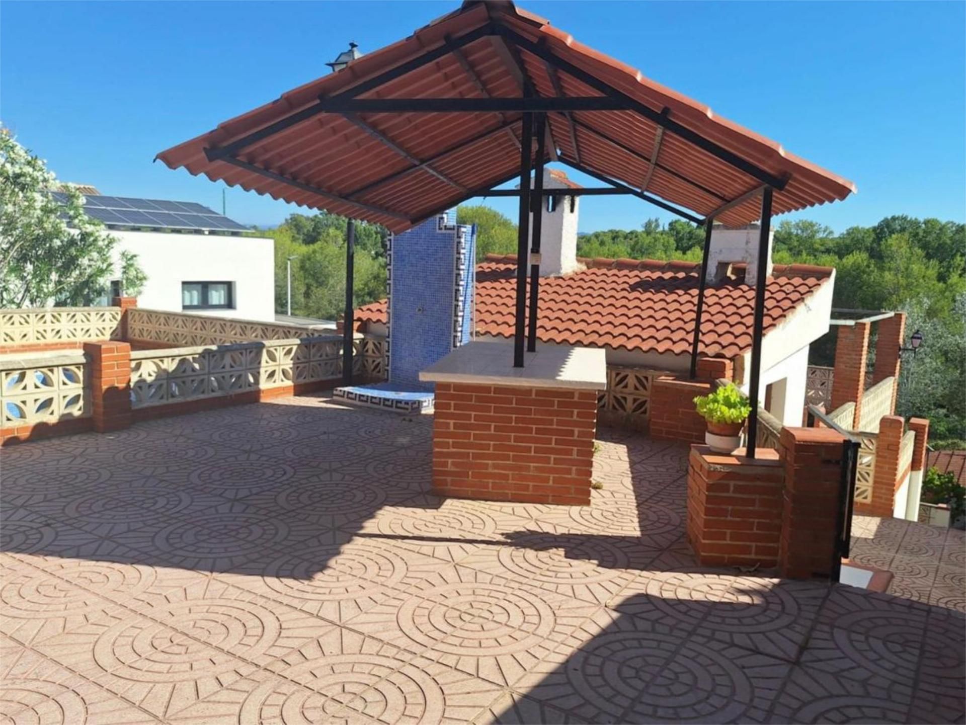 Terrassa de Casa o xalet en venda en Riba-roja de Túria amb Aire condicionat, Terrassa i Piscina