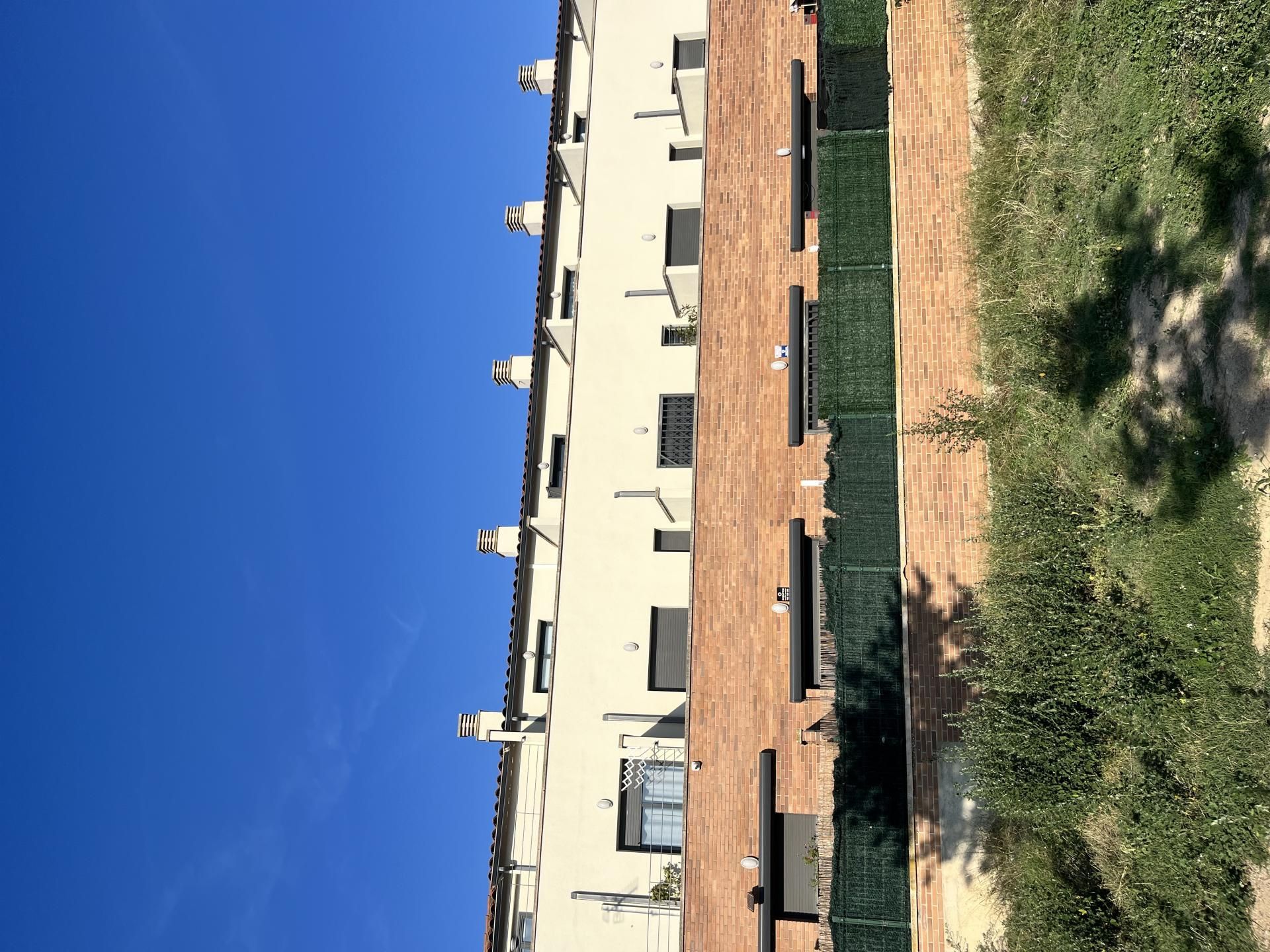 Vista exterior de Casa adosada en venta en Santa Llogaia d'Àlguema con Aire acondicionado, Terraza y Amueblado