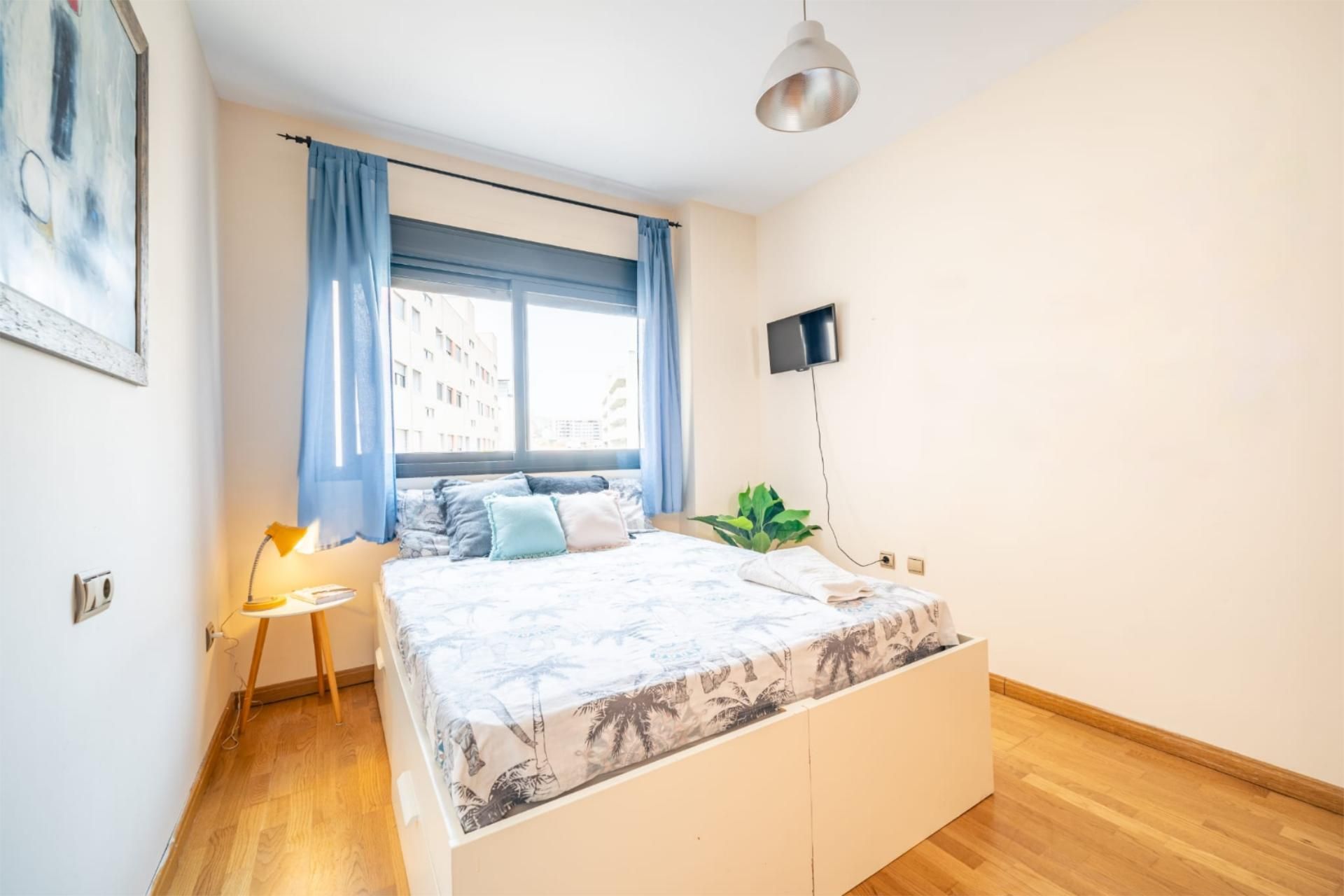 Habitación de Piso para compartir en  Almería Capital con Parquet, Amueblado y Lavadora