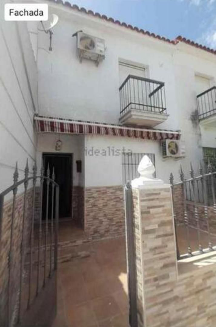 Vista exterior de Casa o chalet en venta en Peraleda del Zaucejo