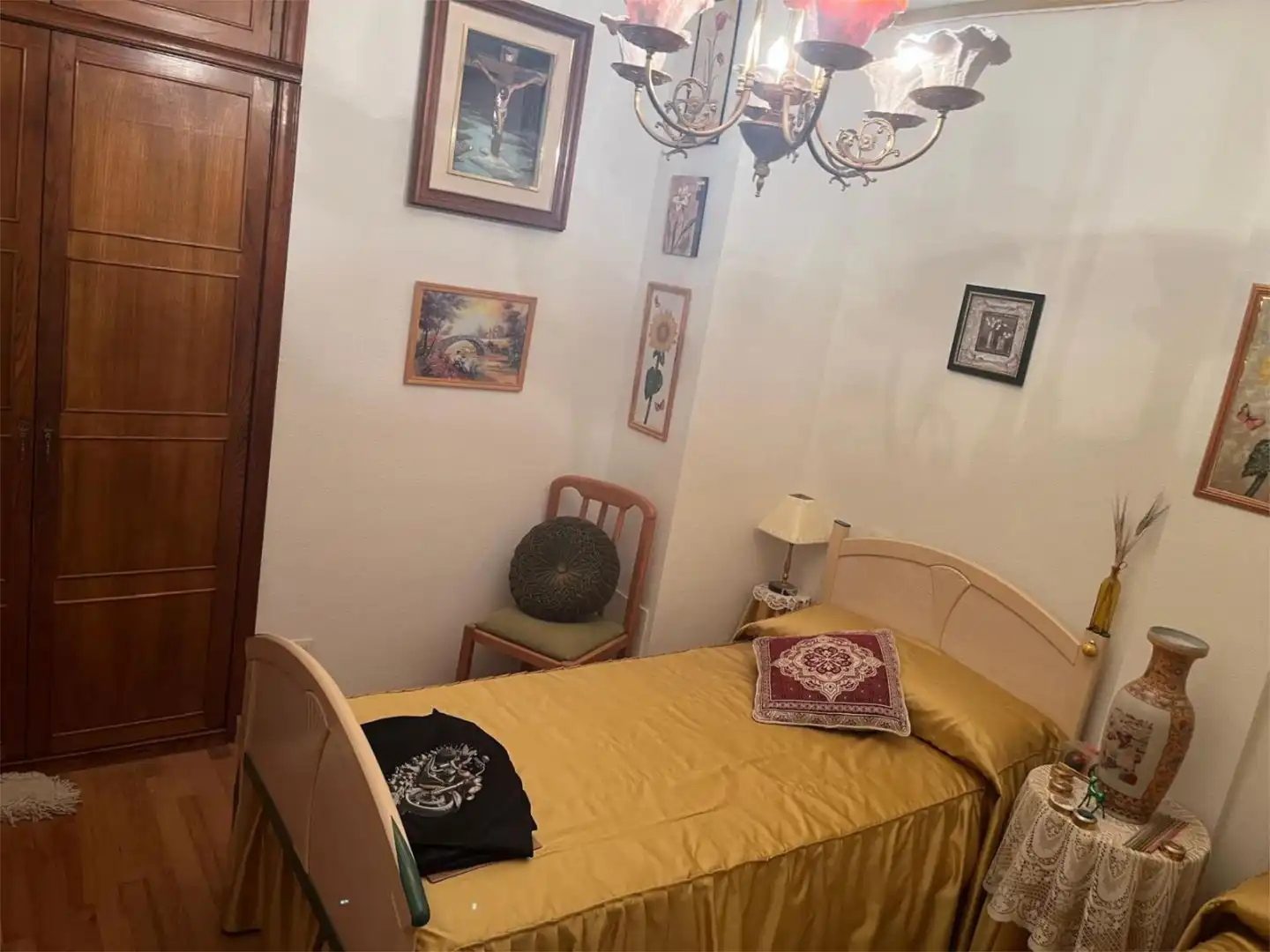 Pis en venda a Calle Cervantes, 7, Modúbar de la Emparedada Dormitori de Pis en venda en Modúbar de la Emparedada amb Calefacció, Jardí privat i Parquet