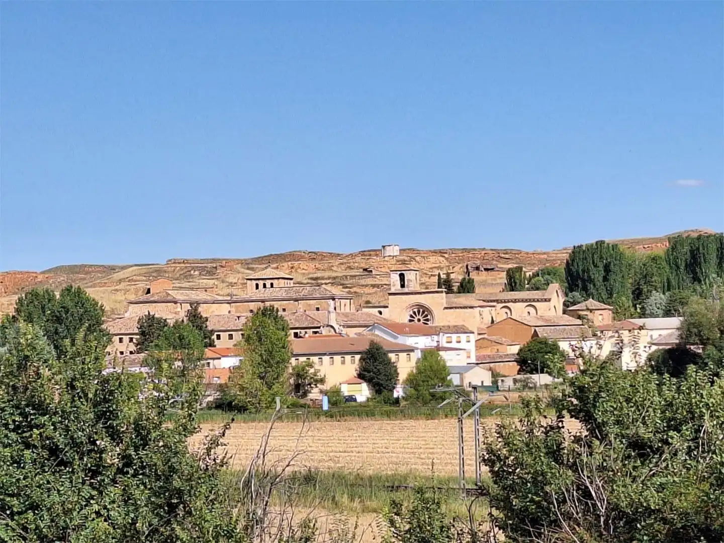 Vista exterior de Casa adosada en venta en Santa María de Huerta