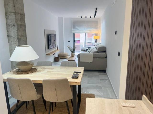 Piso en Alquiler en Calle Martínez Maldonado, 18 en Los Castillejos - La Trinidad