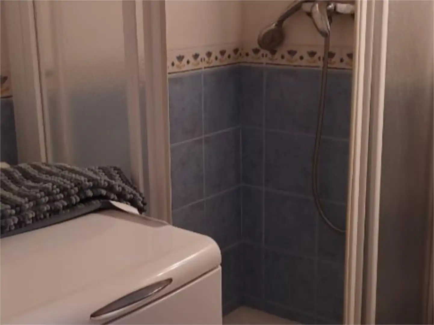 Flat for rent in Avenida Gamonal, 8, Parque de la Paloma Flat for rent in Avenida Gamonal, 8, Parque de la Paloma