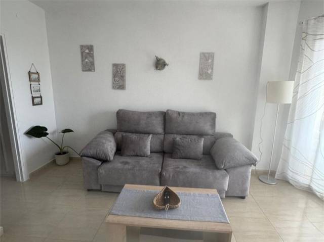 Apartamento en Alquiler en Avenida Carlota Alessandri, 284 en El Pinillo