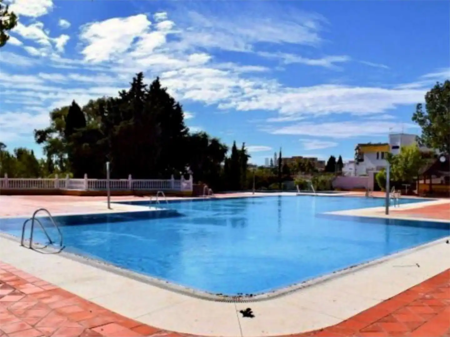 Apartament de lloguer a Avenida Carlota Alessandri, 284, El Pinillo Apartament de lloguer a Avenida Carlota Alessandri, 284, El Pinillo