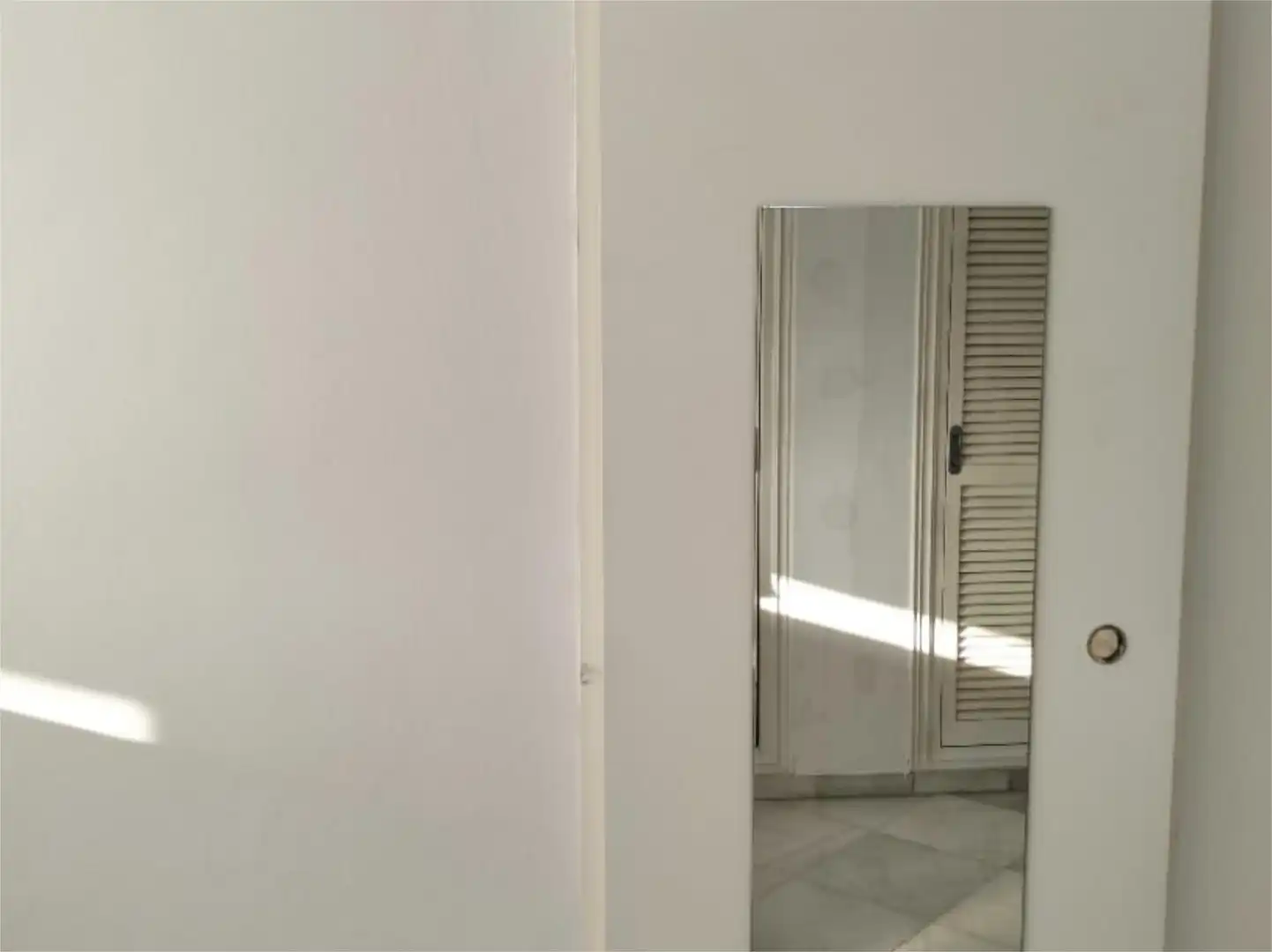 Habitación de Piso en venta en Málaga con Aire acondicionado, Calefacción y Jardín privado