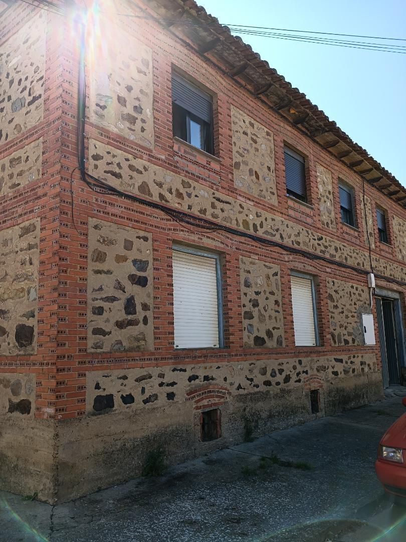 Exterior view of Flat for sale in Soto de la Vega  with Heating, Terrace and Furnished