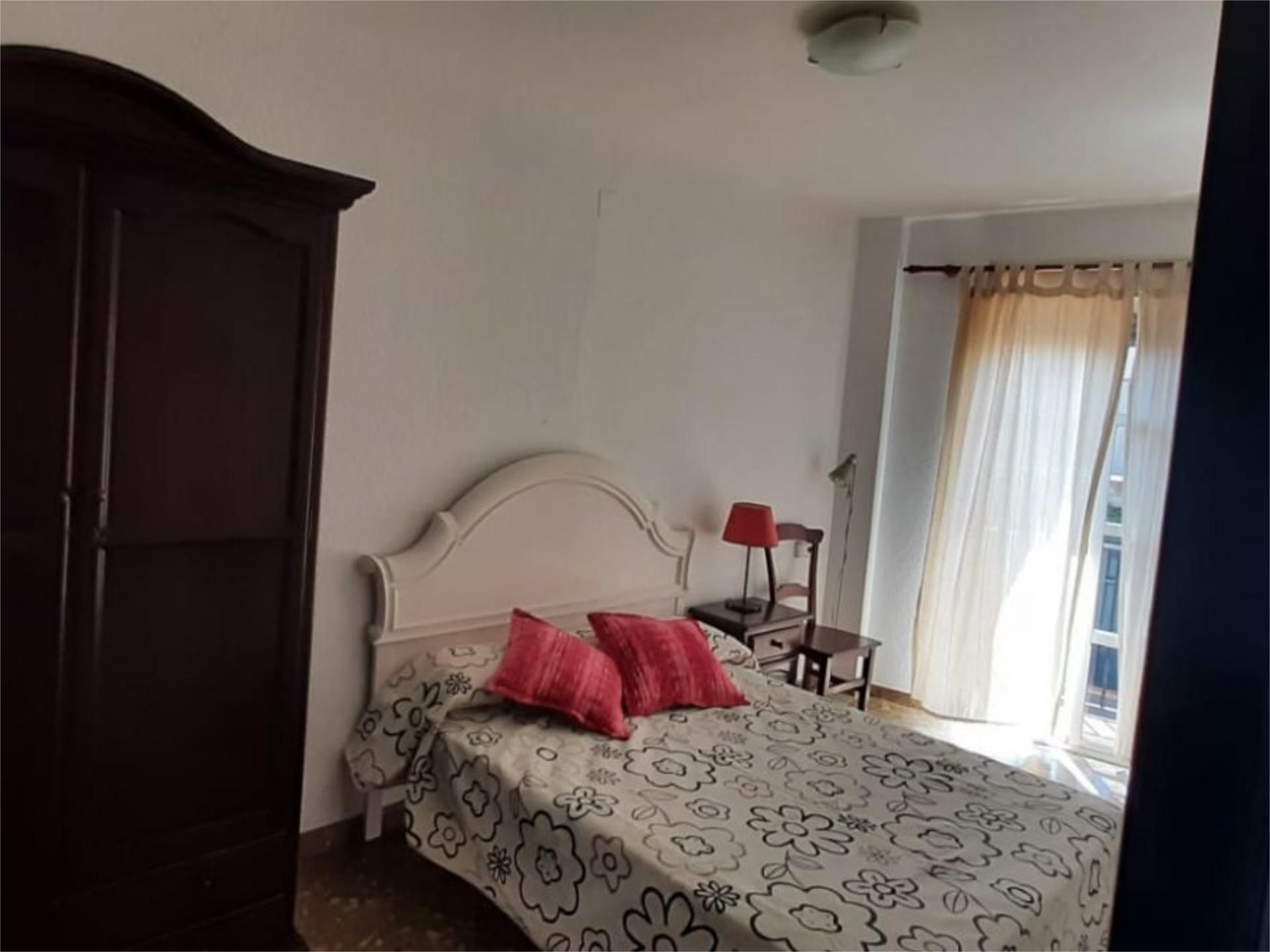 Bedroom of Flat to rent in  Huelva Capital  with Air Conditioner, Furnished and Balcony