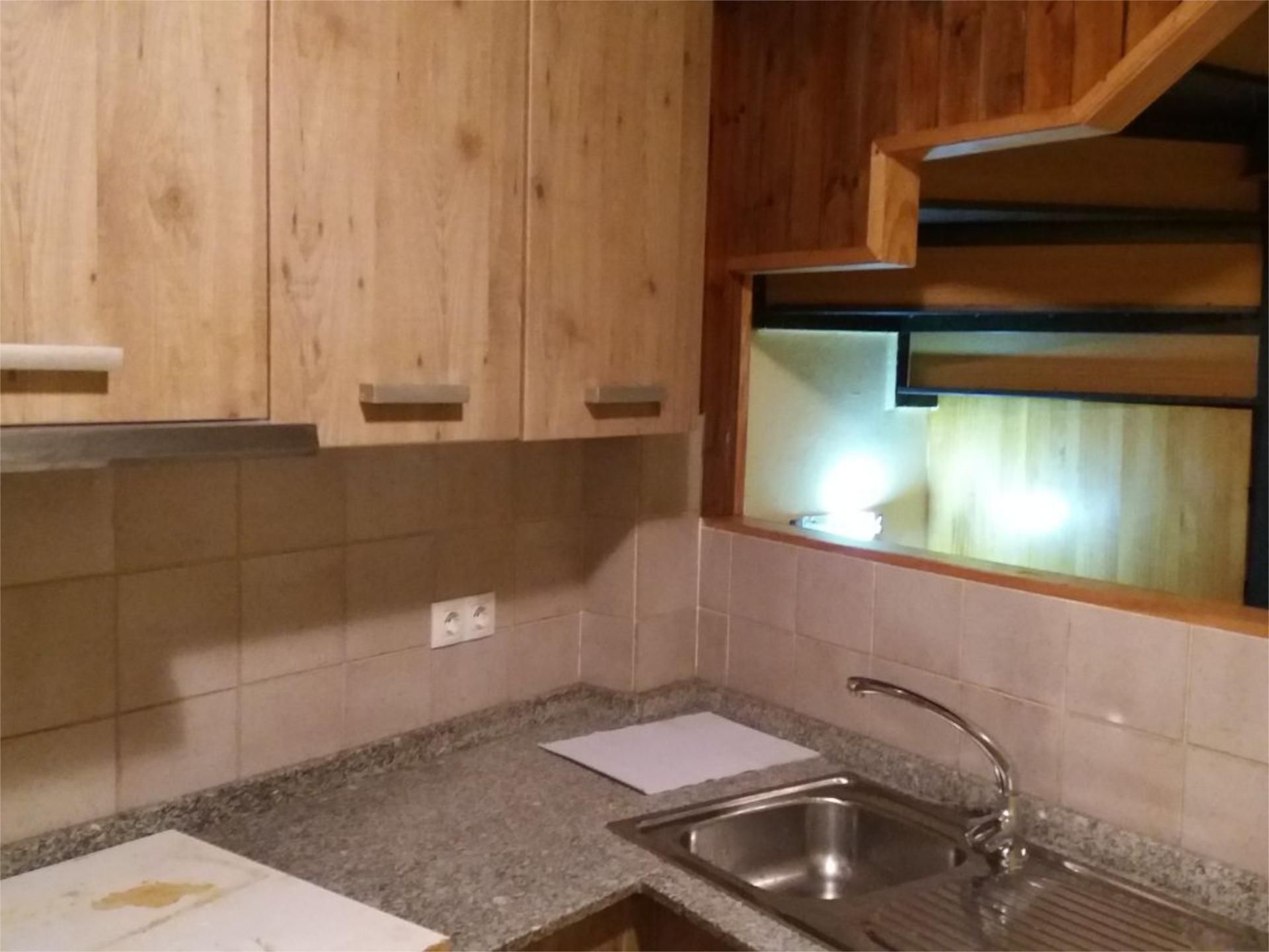 Kitchen of Single-family semi-detached to rent in Castelldans  with Parquet flooring, Storage room and Furnished