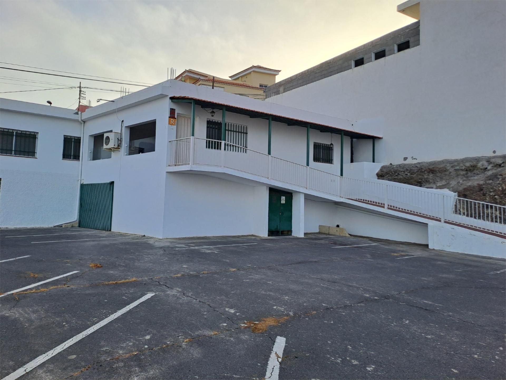 Vista exterior de Local de lloguer en Candelaria