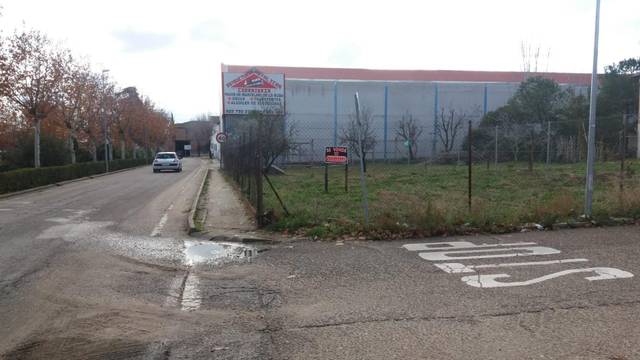 Terreno en Venta en Avenida Constitución, 1G en La Puebla de Montalbán