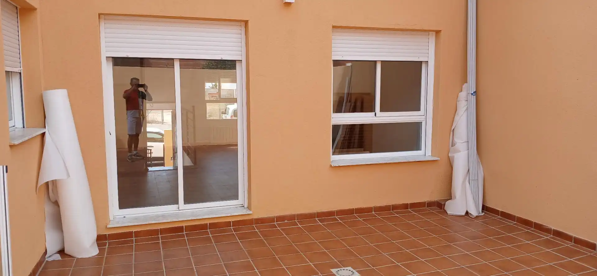 Casa adosada en venta en Calle Proyecto en, 6, Caudete de las Fuentes Terraza de Casa adosada en venta en Caudete de las Fuentes con Balcón
