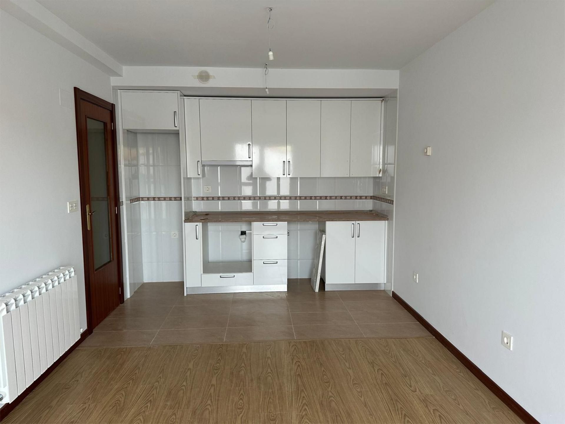 Cocina de Piso de alquiler en Villalobón con Calefacción, Parquet y Trastero