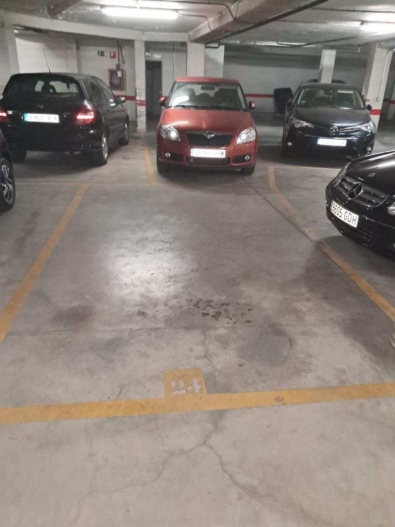 Aparcament de Garatge de lloguer en Alcalá de Henares