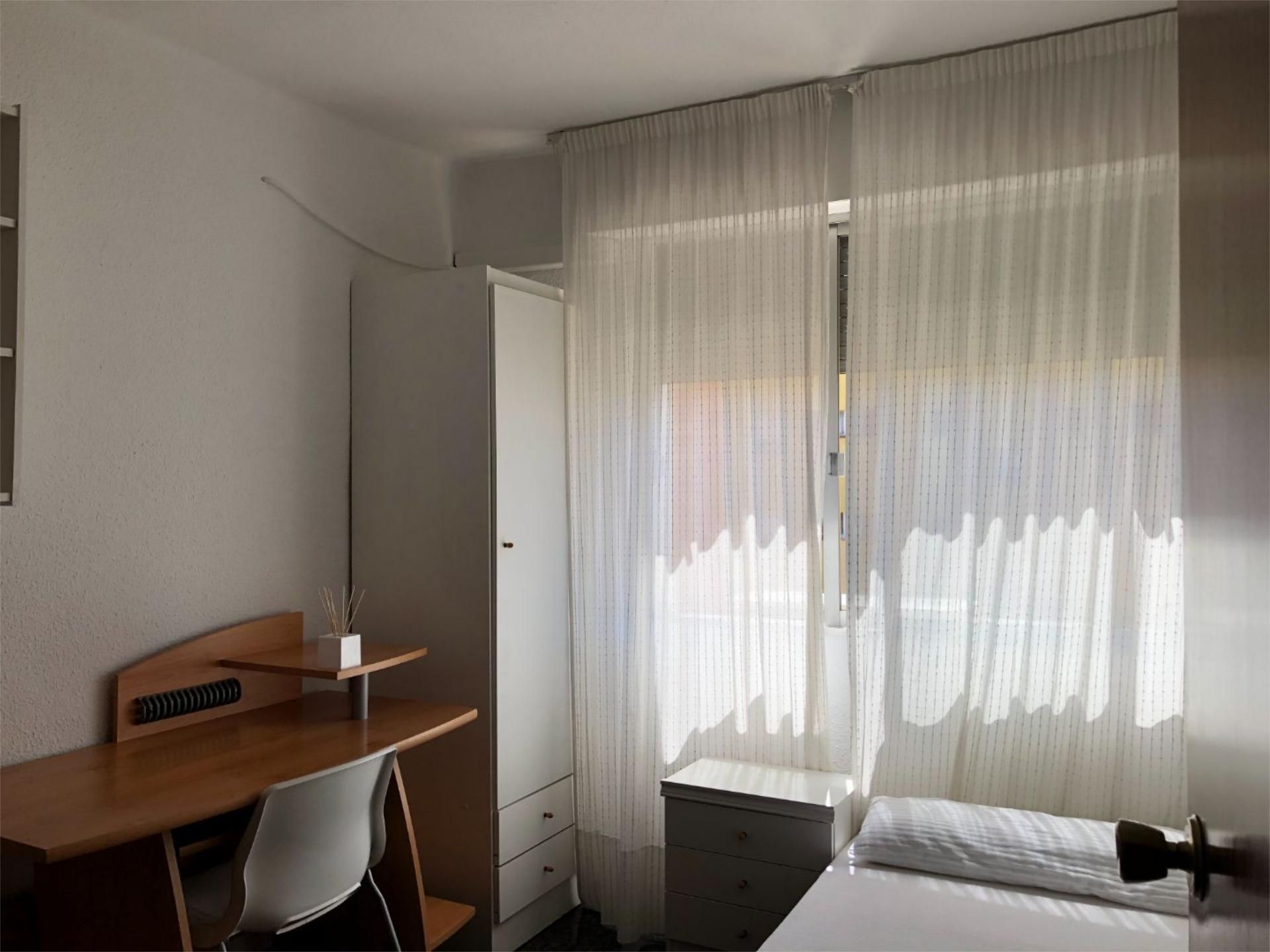 Flat to share in Carrer de Moncofa, 4, Zona Avenida del Mar
