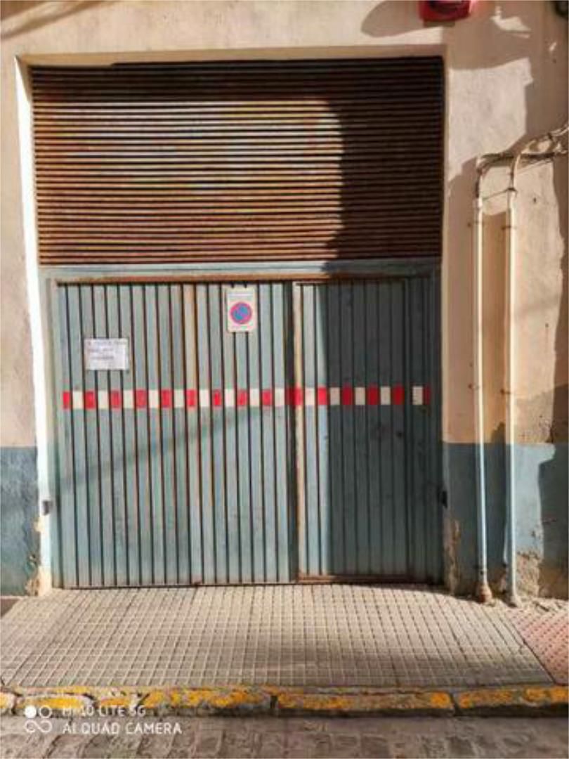 Aparcament de Garatge de lloguer en  Cádiz Capital
