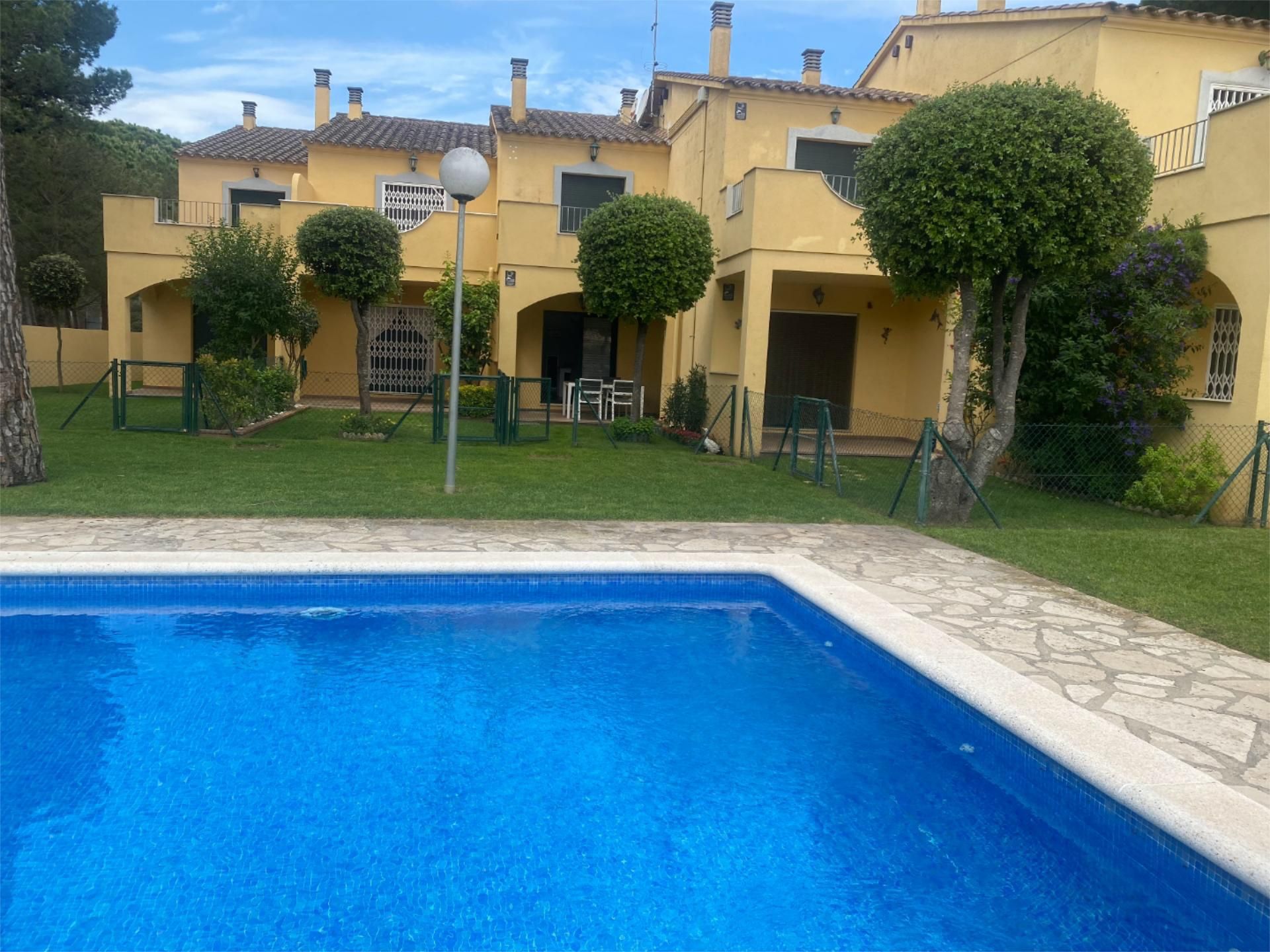 Piscina de Casa o chalet de alquiler en L'Escala con Aire acondicionado
