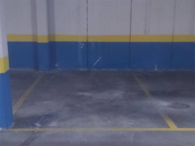 Garaje en Alquiler en Calle Cerro Domingo Vicente, 1 en Miramadrid