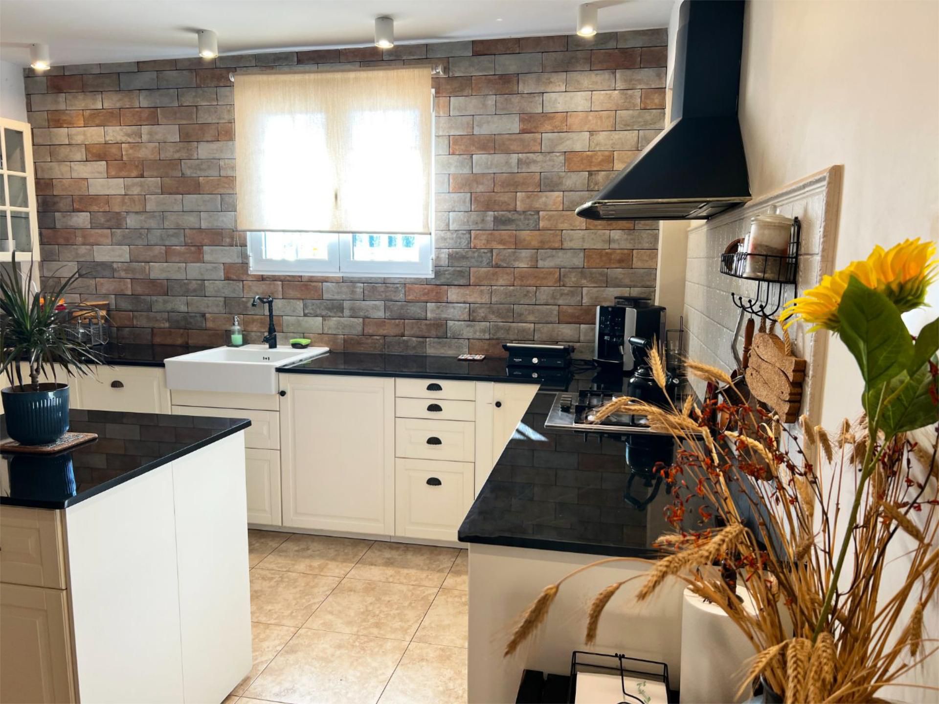 Cuina de Casa o xalet en venda en Alzira amb Aire condicionat, Terrassa i Piscina