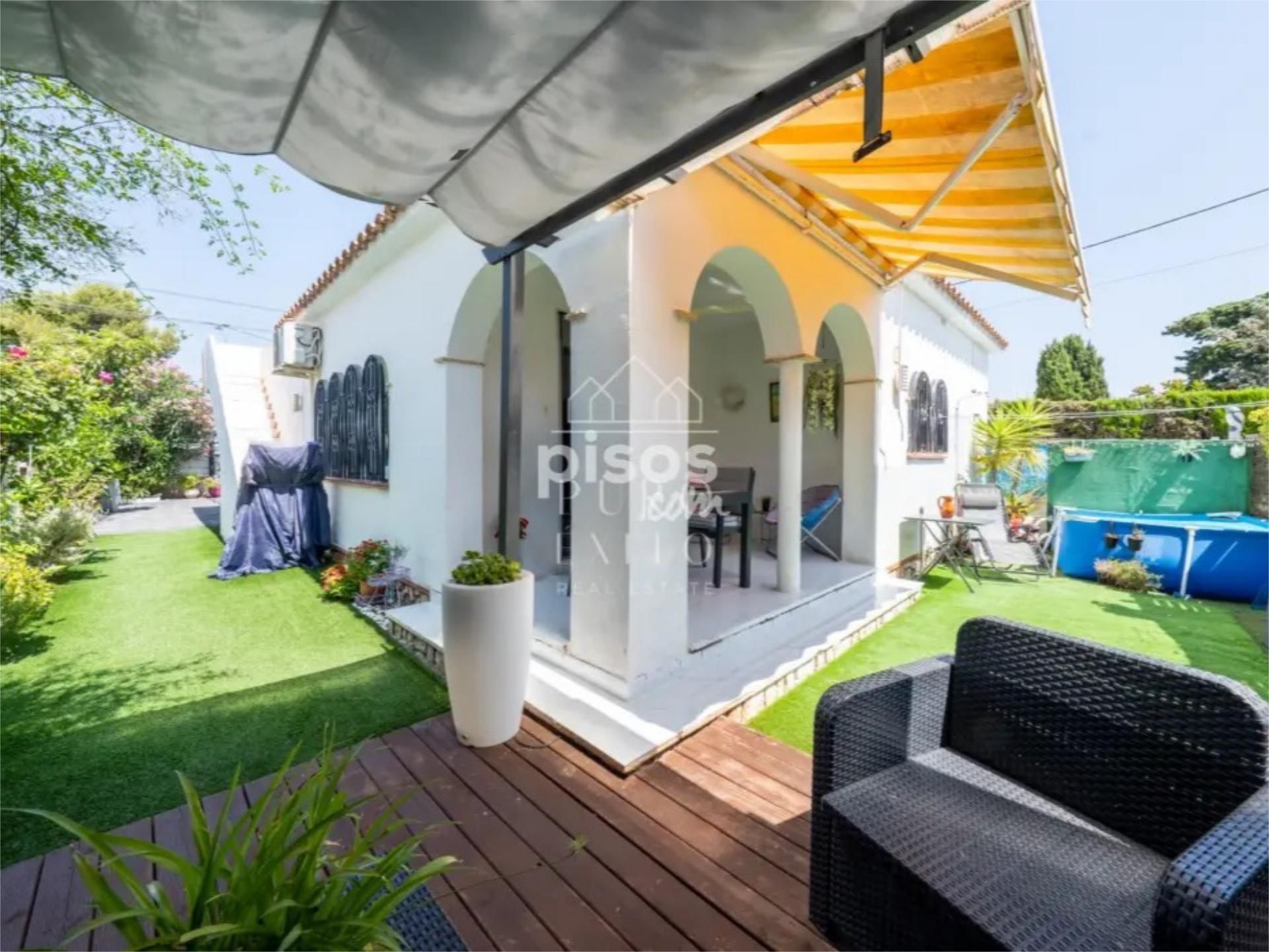 Casa o xalet en venda a Avinguda de la Diversitat, 89, Miami Platja