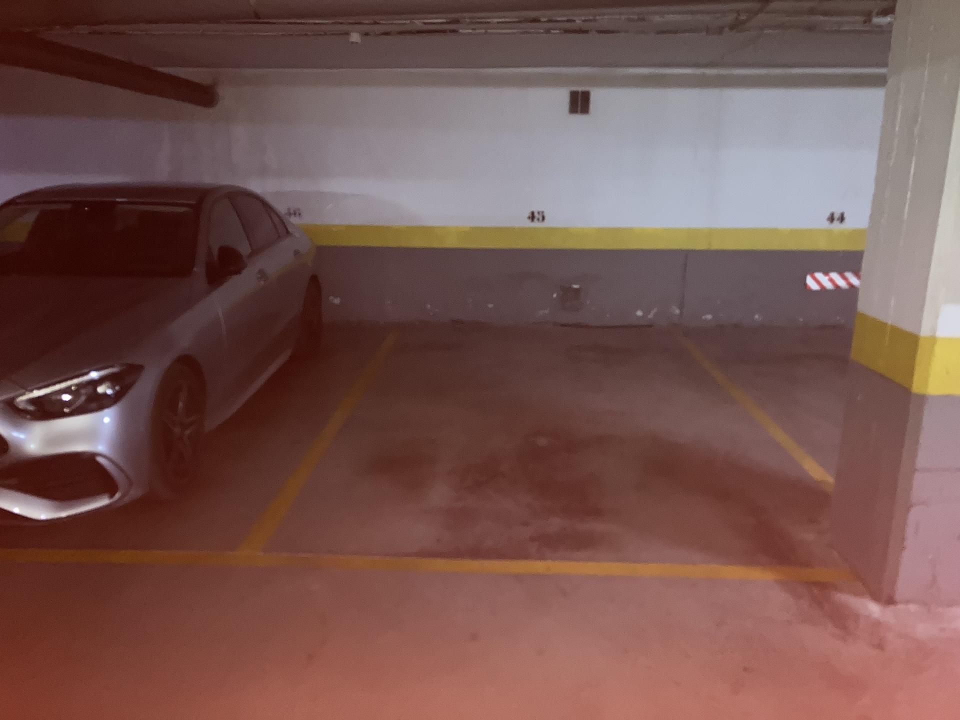 Parking of Garage for sale in  Madrid Capital
