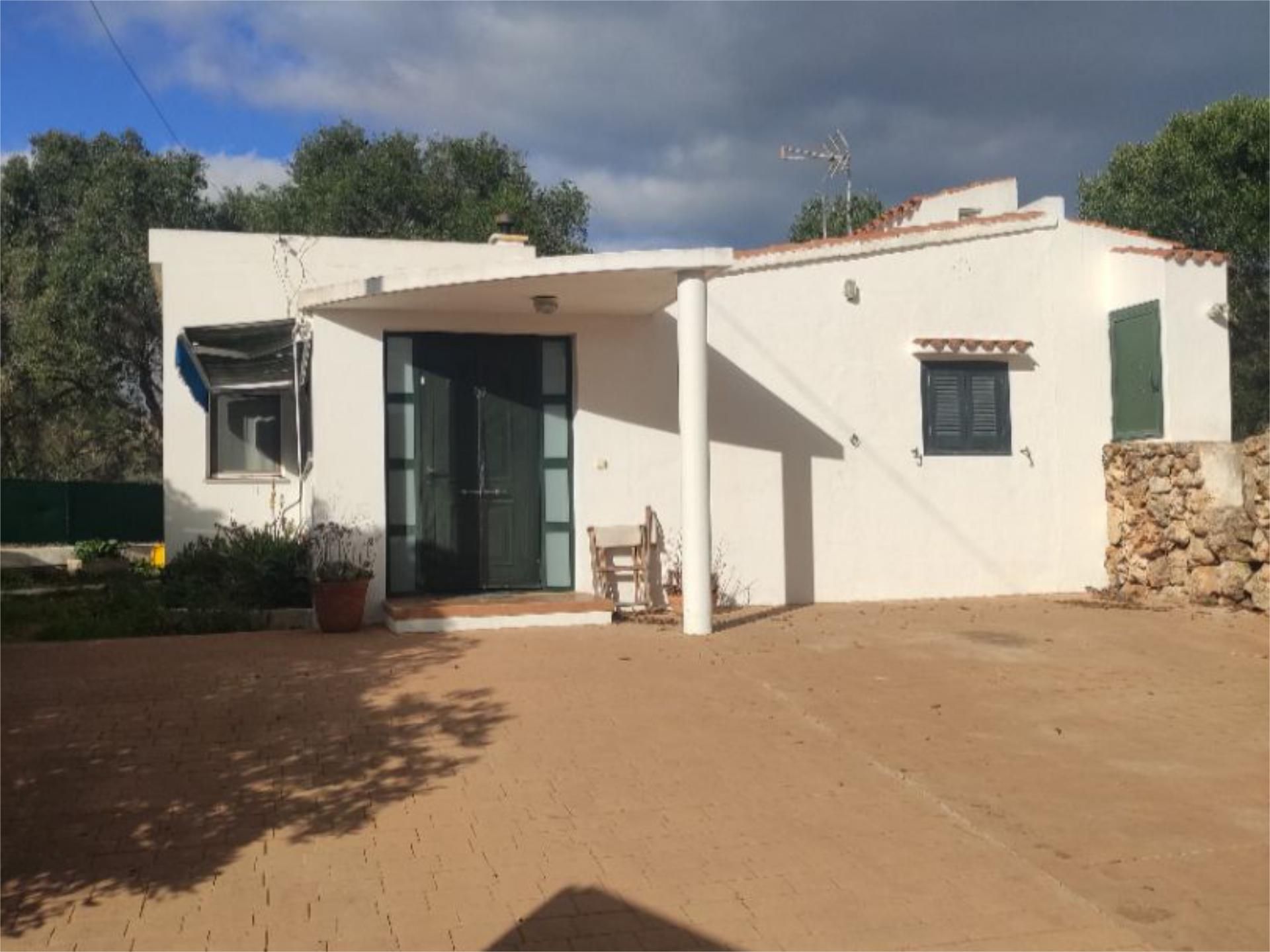 Vista exterior de Finca rústica de alquiler en Es Castell con Terraza