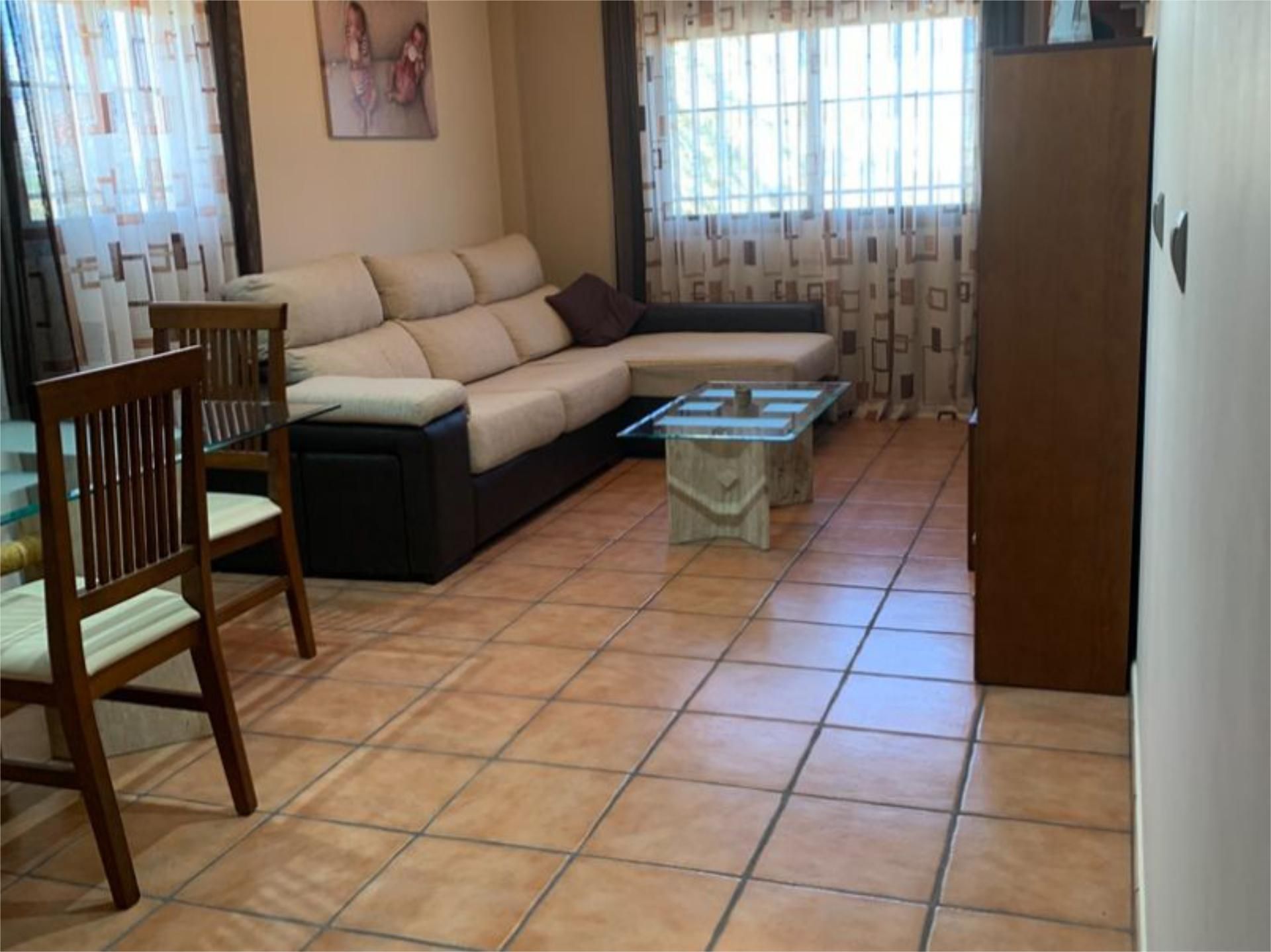 Sala d'estar de Dúplex en venda en San Isidro amb Aire condicionat, Calefacció i Terrassa