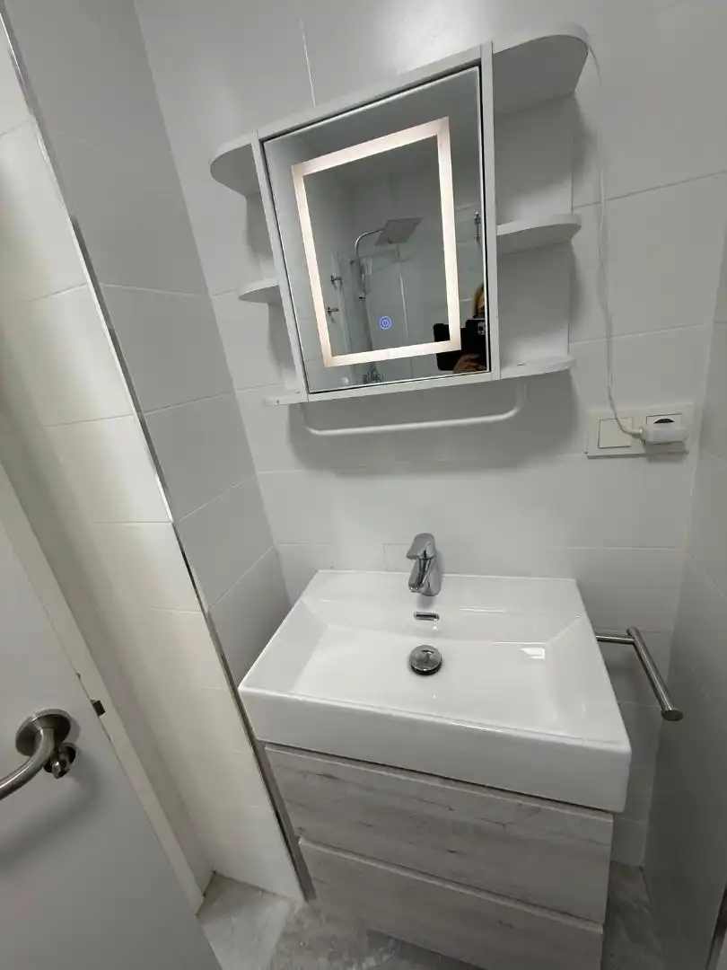 Bany de Pis de lloguer en Granada amb Aire condicionat, Calefacció i Parquet