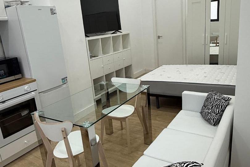 Pis de lloguer a Avenida Doctor Oloriz, 21, Plaza de Toros, Granada Capital - imatge 1 Foto 1 de Pis de lloguer a Avenida Doctor Oloriz, 21, Plaza de Toros, Granada Capital