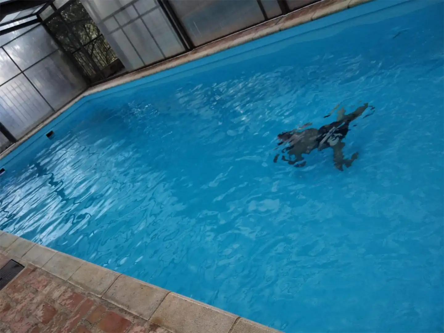 Houses for sale in Calle Oropéndola, 92, Buenavista - Valparaíso - La Legua Swimming pool of Houses for sale in Toledo with Air Conditioner, Heating and Private garden